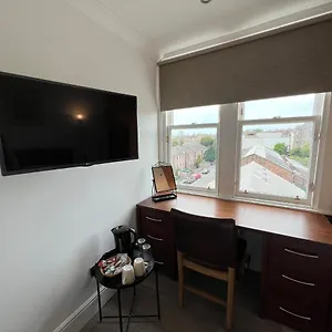Cosy Double Centre Edinburgh